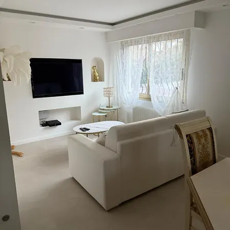 Apartman Beau 2 Pieces 55m2 10 Min A Pied Du Centre De Cannes