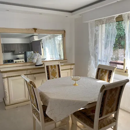 Beau 2 Pieces 55m2 10 Min A Pied Du Centre De Apartman *