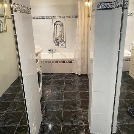 Beau 2 Pieces 55m2 10 Min A Pied Du Centre De Apartman